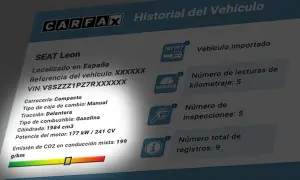 Historial de un SEAT León con matriculación por matrícula. Muestra datos como VIN, carrocería, motor y emisiones de CO2.