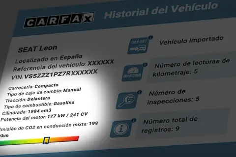Historial de un SEAT León con matriculación por matrícula. Muestra datos como VIN, carrocería, motor y emisiones de CO2.