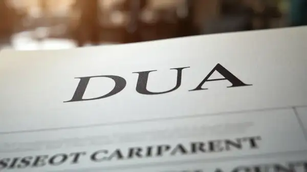 Documento con la palabra DUA en grande. Ideal para quienes buscan cómo calcular DUA Canarias coche.