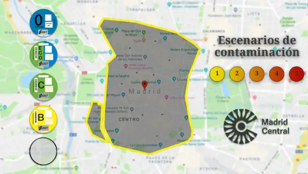 Pegatina B de Madrid, parte de un mapa de "Escenarios de contaminación" con distintivos DGT y niveles de polución.